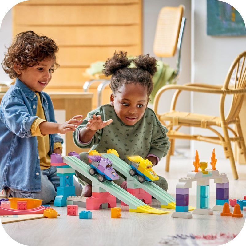 Đồ Chơi Lắp Ráp Bộ Đường Đua Với Phương Tiện 3 Trong 1 LEGO DUPLO 10478 (111 chi tiết) - ảnh 6
