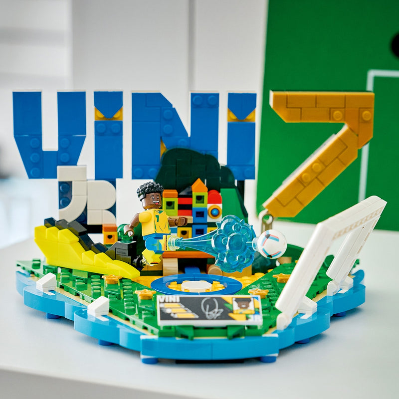 Đồ Chơi Lắp Ráp Biểu Tượng Sân Cỏ Vini Jr LEGO EDITIONS SPORTS 43027 - ảnh 6