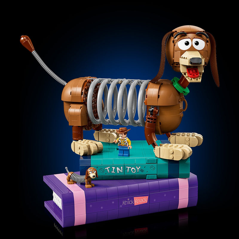Đồ Chơi Lắp Ráp Chặn Sách Slinky Dog Từ Toy Story LEGO DISNEY PRINCESS 43301 (1311 Chi Tiết) - ảnh 6